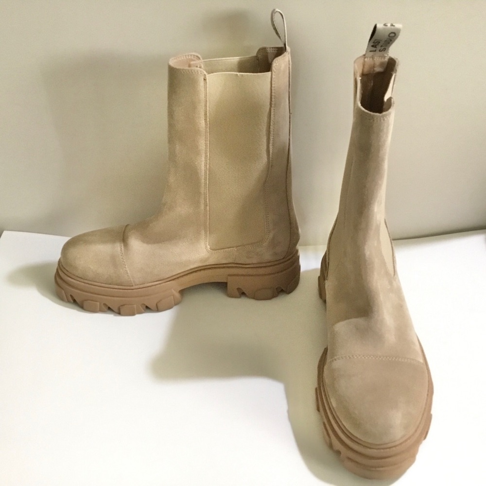 NWOT Last Studio Europe Lililth suede leather boots - Picture 2 of 13